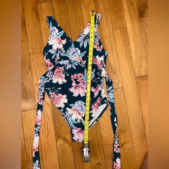 PinkBlush Jade Floral Waist Tie Maternity One-Piece Swimsuit Size Small - Picture 9 of 14